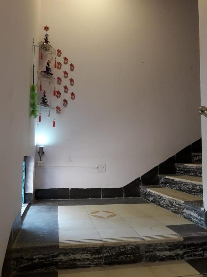 الشقق الفندقية نويدا الكبرىفي  Yog Bhawan المظهر الخارجي الصورة