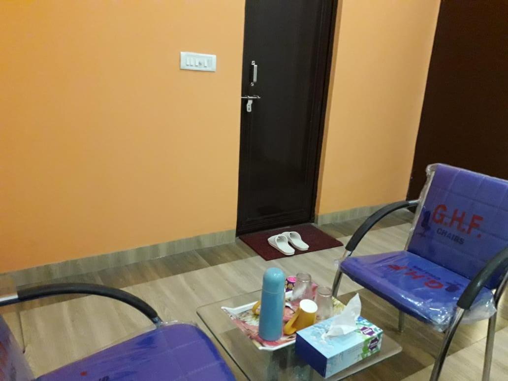 الشقق الفندقية نويدا الكبرىفي  Yog Bhawan المظهر الخارجي الصورة
